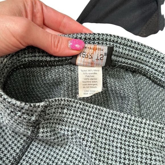 Kerrits Kids Black & Grey Houndstooth Equestrian Breeches Pants - Picture 7 of 8